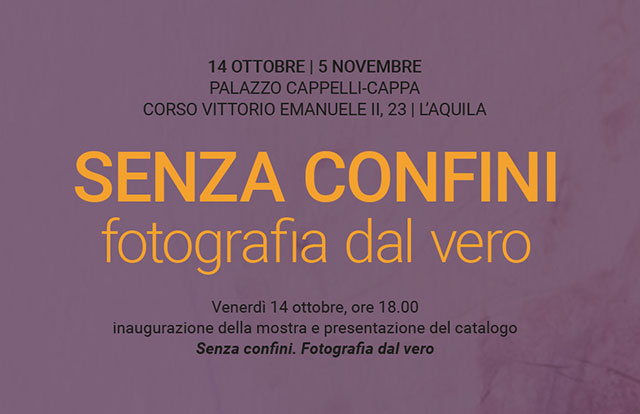 locandina mostra senza confini fotografia dal vero