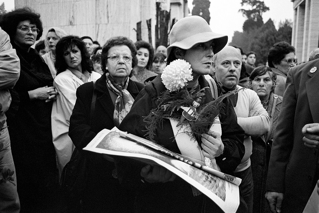 Marco Pesaresi Rimini foto in bianco e nero del funerale di Fellini