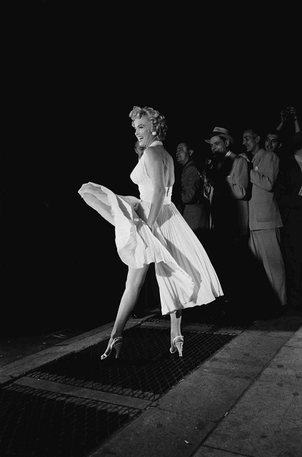 Elliott Erwitt Pisa Marilin Monroe